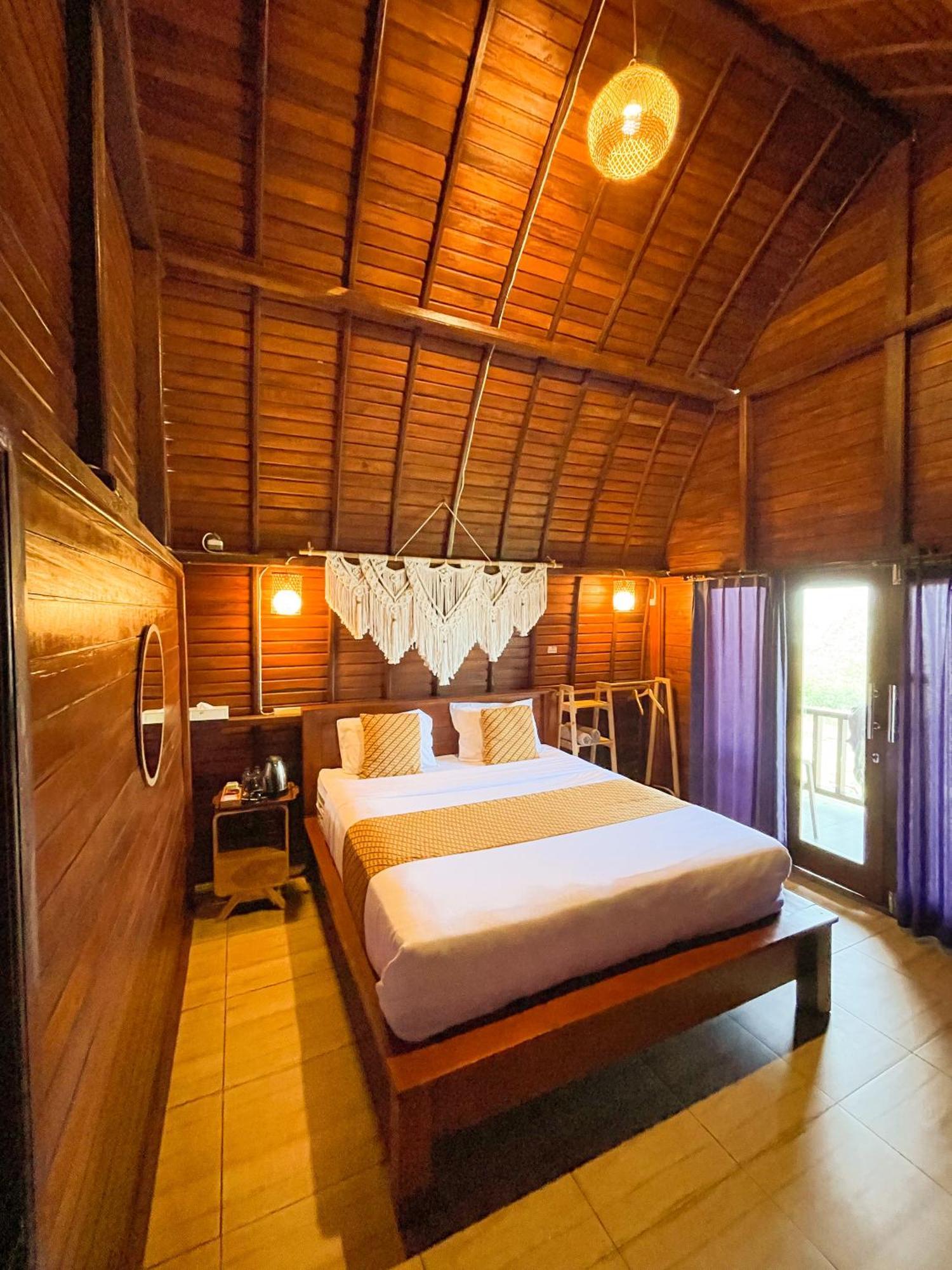 Bed and Breakfast Pinggan Caldera Baturaja  Exterior foto